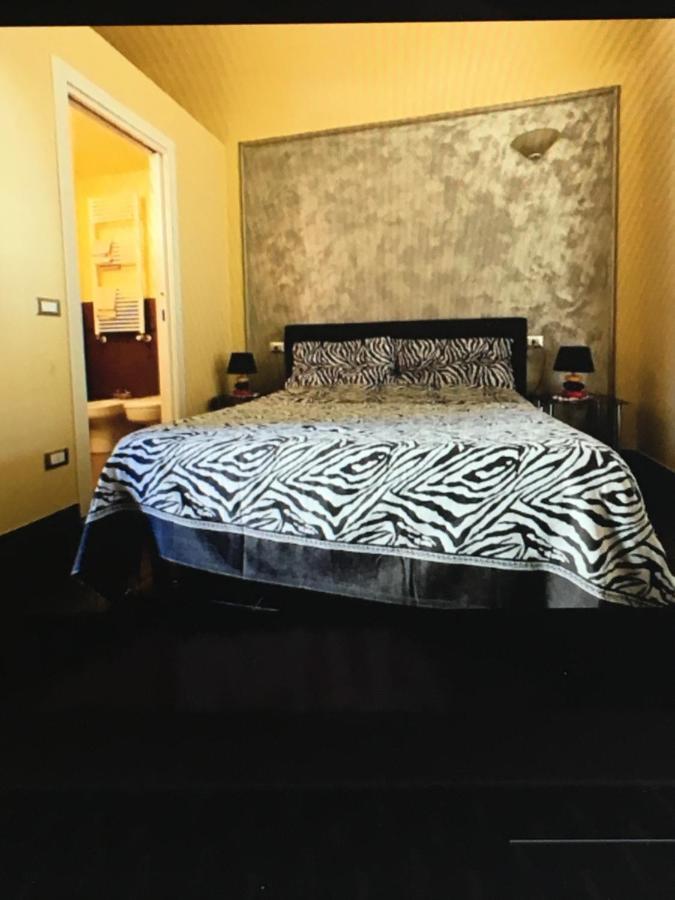B&B Maddalena Аласио Екстериор снимка